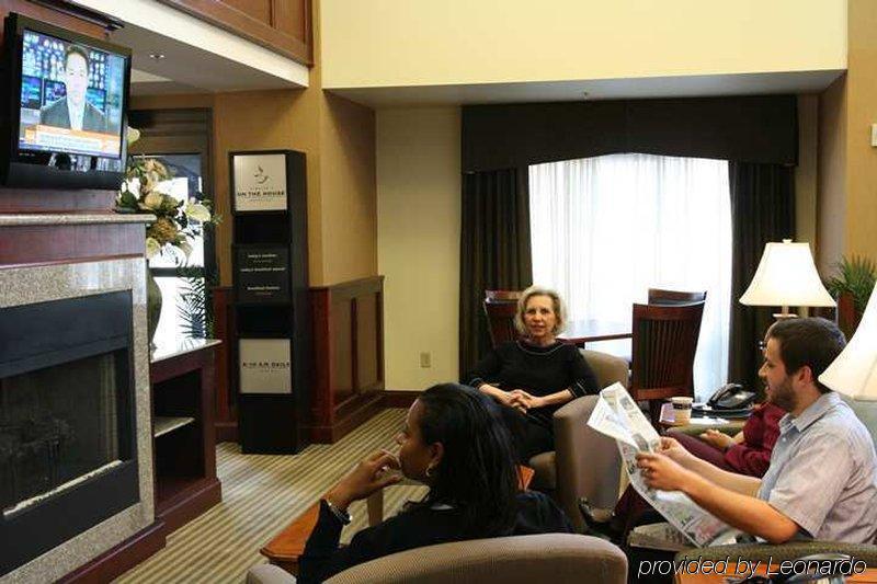 Hampton Inn & Suites Norfolk-Airport Interior foto
