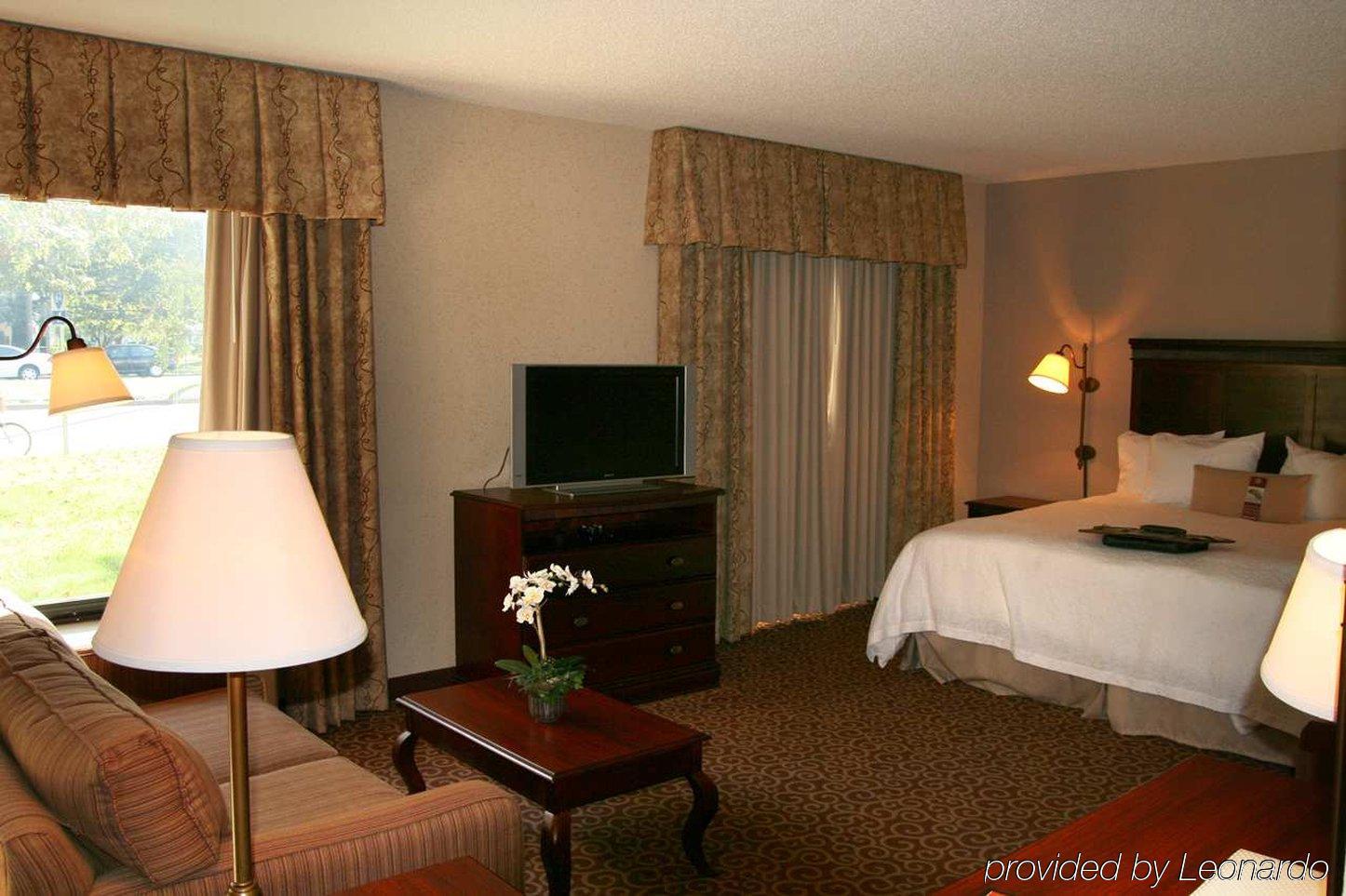 Hampton Inn & Suites Norfolk-Airport Habitación foto